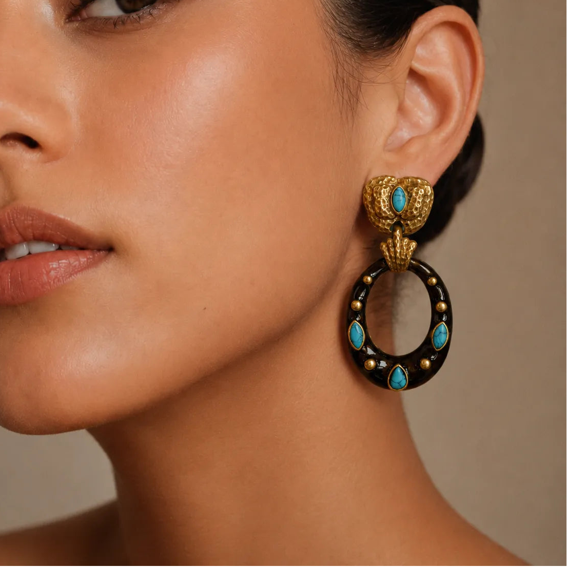 Vintage Calm Turquoise Hoop Earrings