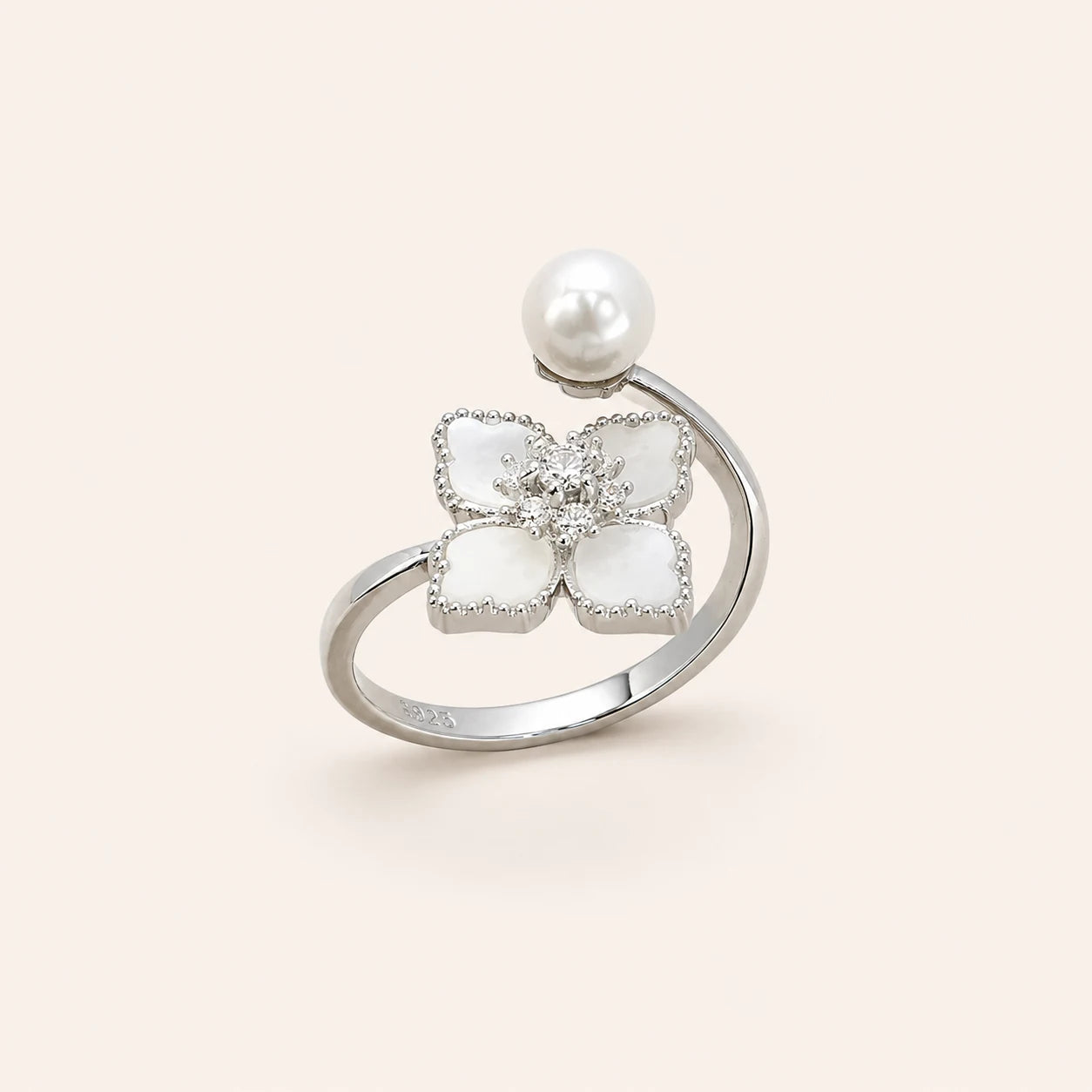 Lucky Four-Leaf Clover Pearl Ring