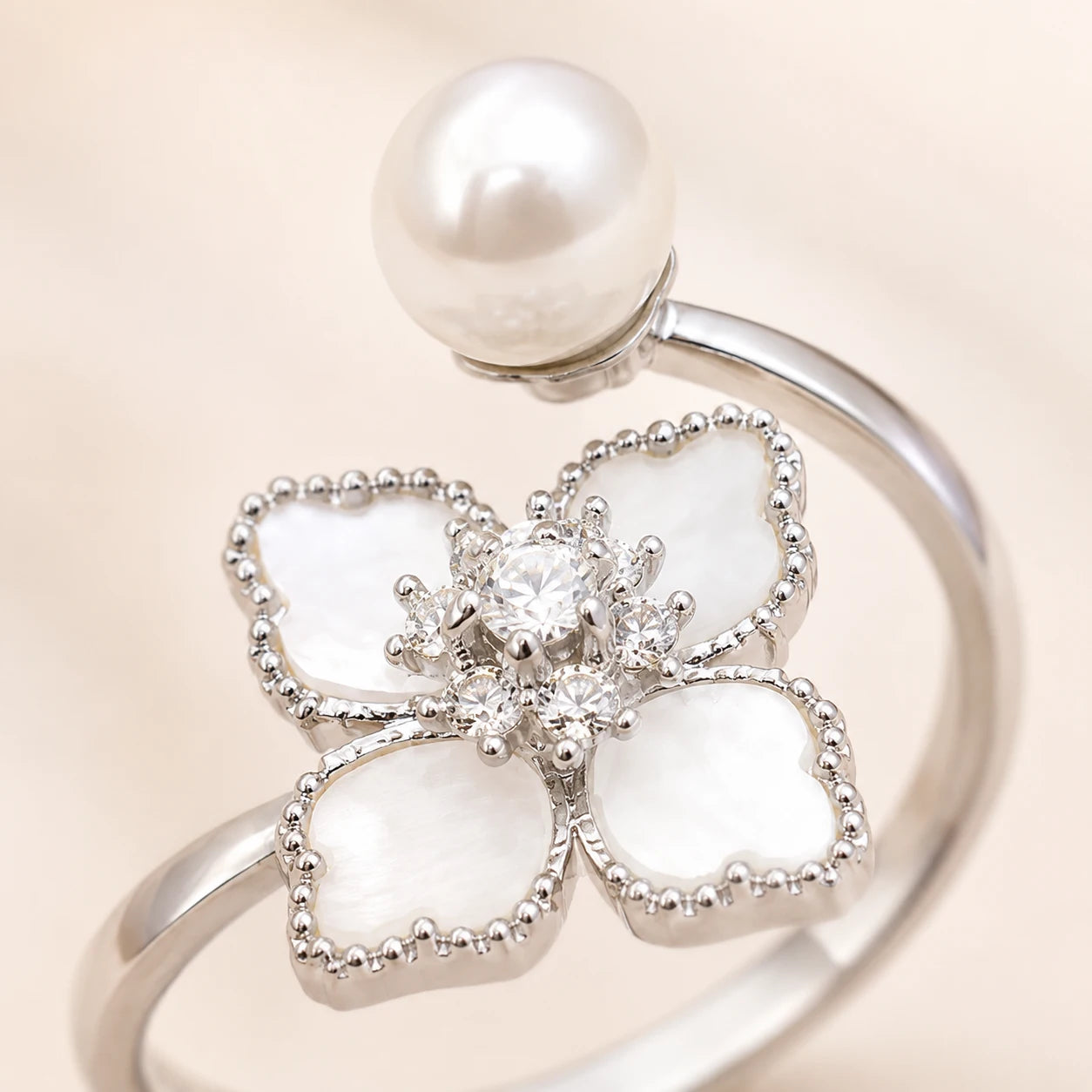 Lucky Four-Leaf Clover Pearl Ring
