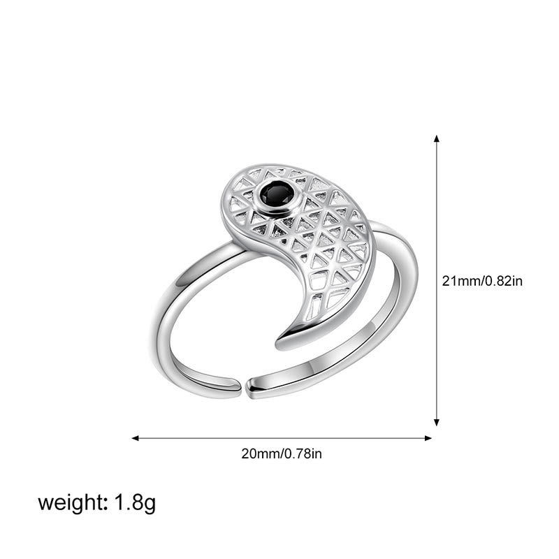 Silver ring with black gemstone and geometric design, shown with measurements and weight on a white background.