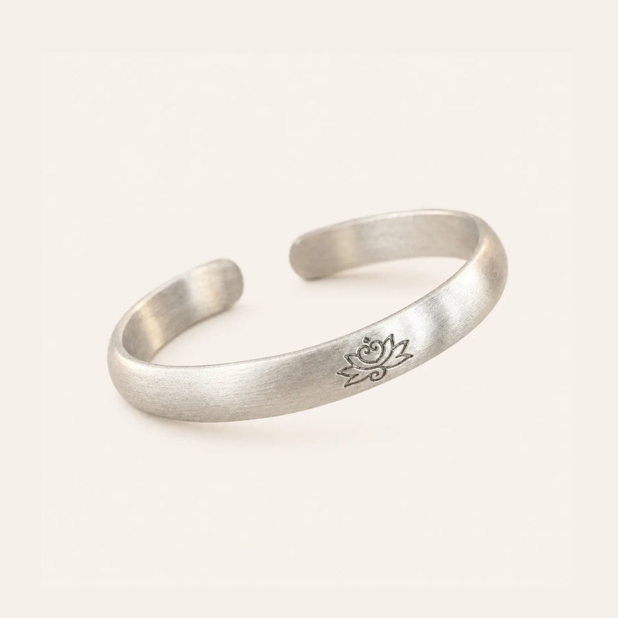 Lotus Classical Text Silver Cuff
