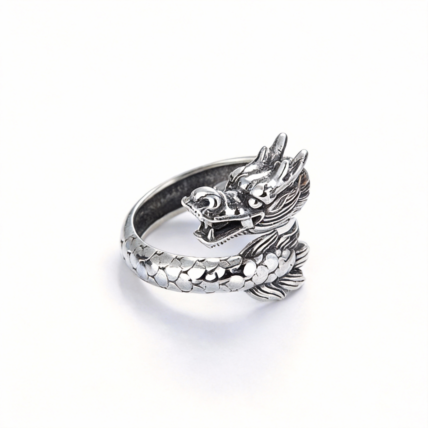 Sovereign Momentum Dragon Ring