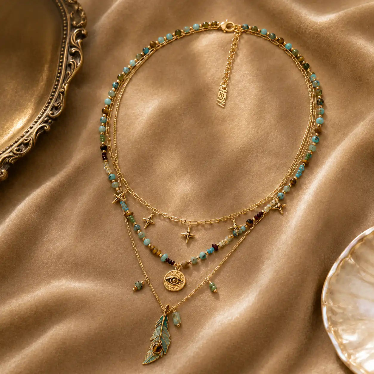 Vintage Calm Feather Necklace