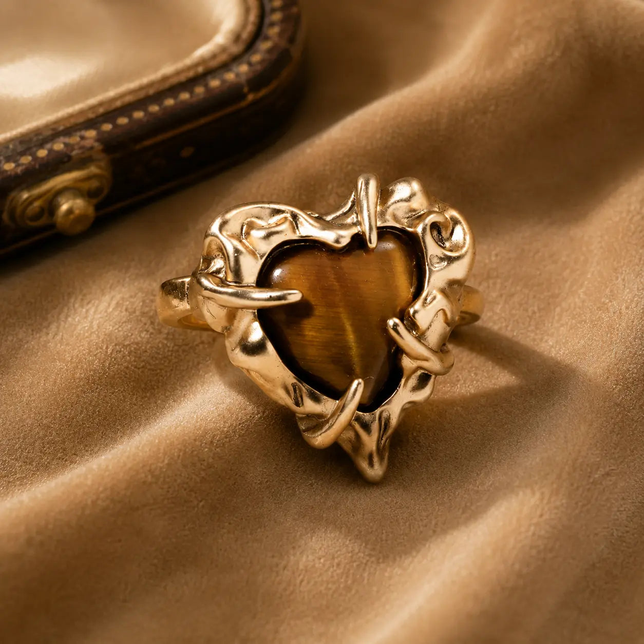 Vintage Tiger Eye Heart Ring