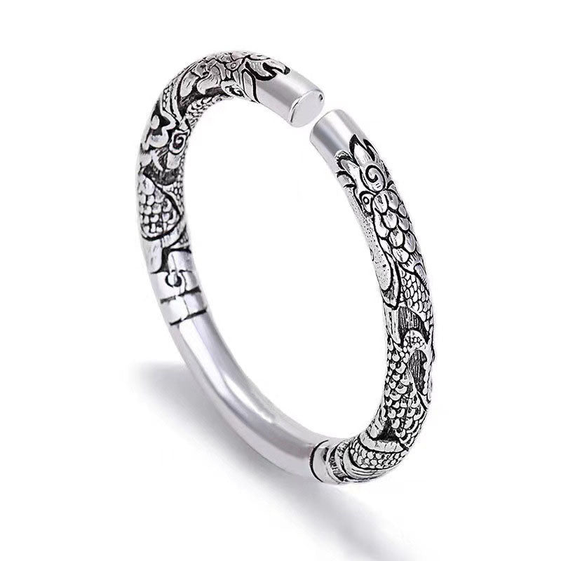 Atmospheric Momentum Dragon Cuff