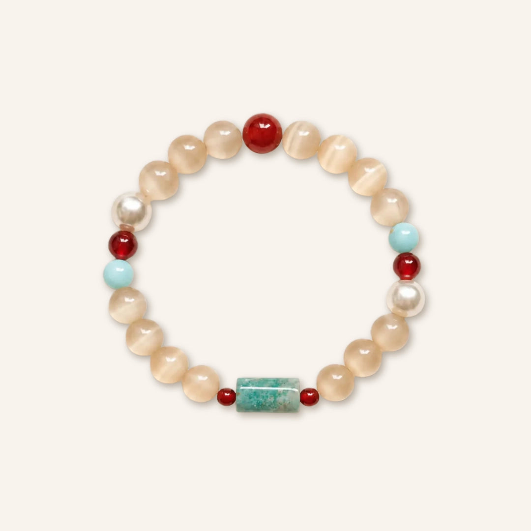 Clear Boundary Champagne Cat's Eye Bracelet