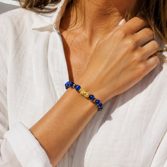 Blue tiger eye pixiu bracelet worn on the wrist